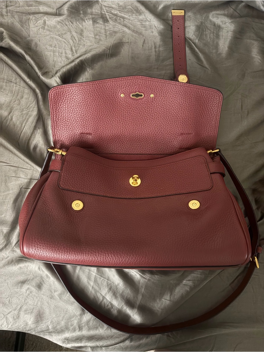 Mulberry Alexa Crimson Leather Satchel with Gold Hardware - Picture 5 of 7